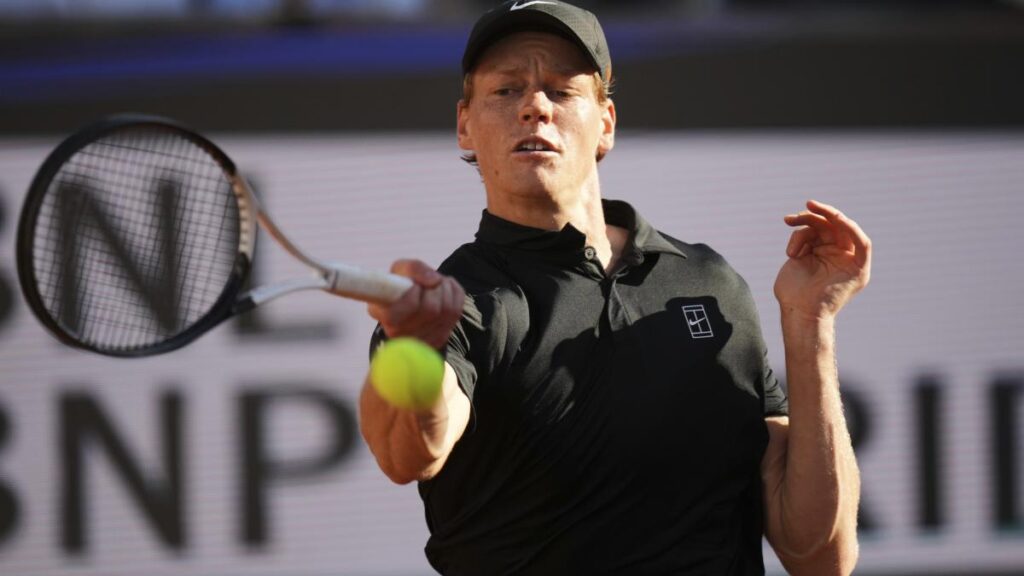 Sinner: “Ho avuto un calo di attenzione. Domani dovrò alzare il livello”