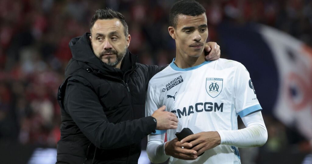Transferts – Ligue 1 : Roberto De Zerbi et Mason Greenwood assurent vouloir “rester à l’Olympique de Marseille”