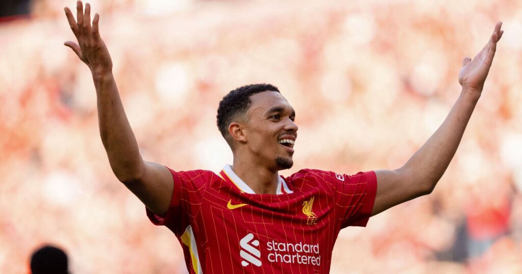 Alexander-Arnold au Real Madrid, c'est officiel