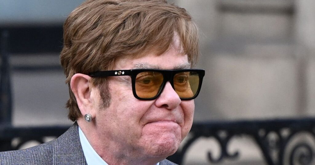 O padrinho do Brooklyn Beckham, Sir Elton John – Extra do Pará