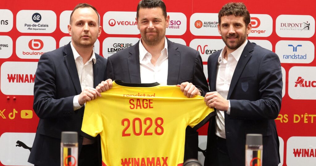 Ligue 1 I RC Lens I Pierre Sage, premier jour à Lens : “Tout le monde me disait que c’était naturel de venir ici”