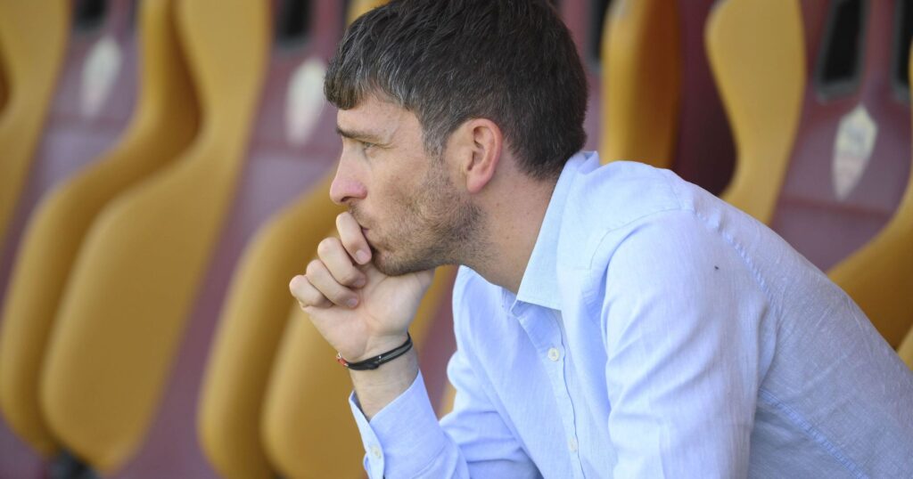 Serie A – Flops et mauvaise gestion du mercato de l’AS Rome : Florent Ghisolfi, par ici la sortie