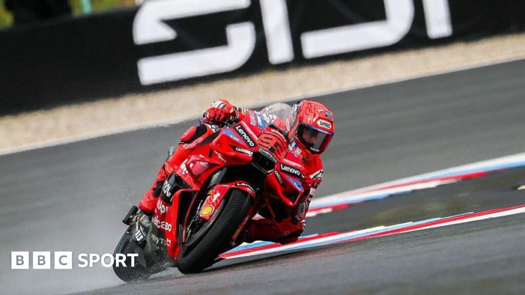 MotoGP: Marc Marquez vence o GP da Czechia enquanto o irmão Alex bate