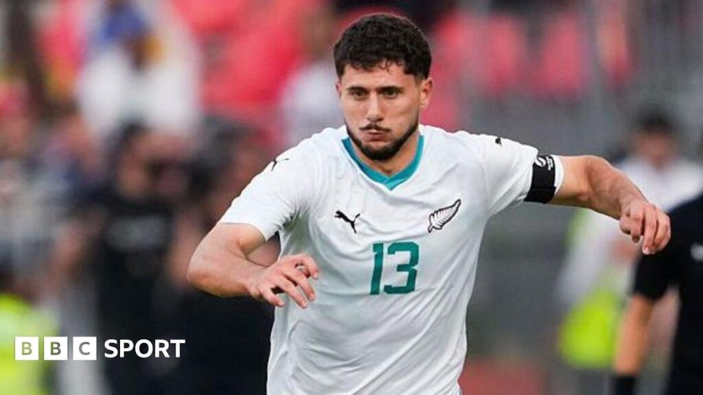 Liberato Cacace: Wrexham fechar o acordo de ‘recorde’ para o lateral esquerdo Empoli