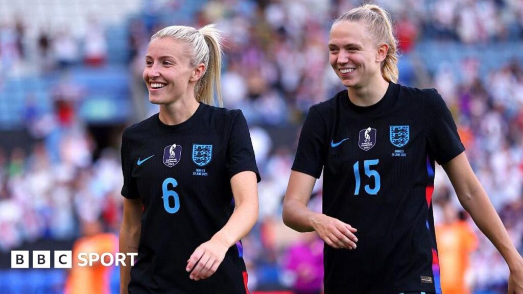 Euro 2025: Leah Williamson, otimista da Inglaterra, estará apto para a semifinal da Itália