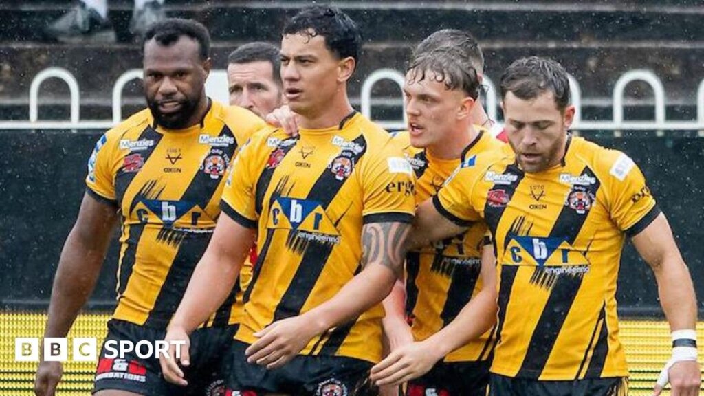 Super League: Castleford Tigers 20-14 Warrington Wolves